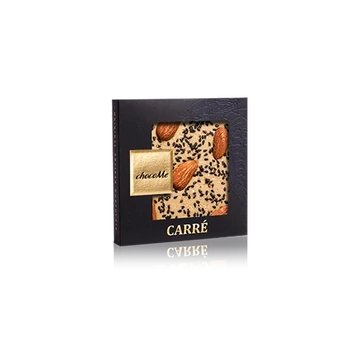 Valrhona 32% szőkecsokoládé, só, fekete szezámmag, mandula